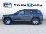 New 2025 Jeep Grand Cherokee Laredo image 3