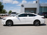 New 2025 Lexus ES 300h w/ Premium Package image 3