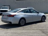 Used 2024 Nissan Altima 2.5 SV image 5