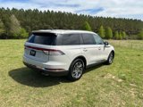Used 2021 Lincoln Aviator 2WD w/ Elements Package image 4