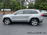 Used 2015 Jeep Grand Cherokee Limited w/ Luxury Group II image 4