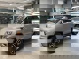 Used 2019 Jeep Grand Cherokee Limited image 2