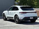 Certified 2025 Porsche Macan image 3