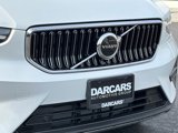 New 2025 Volvo XC40 B5 Core w/ Climate Package image 2