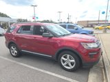 Used 2018 Ford Explorer XLT image 2