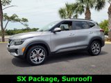 Used 2021 Kia Seltos SX w/ SX Sunroof Package image 3
