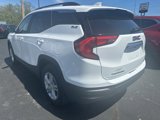 Used 2021 GMC Terrain SLE w/ Driver Convenience Package image 3