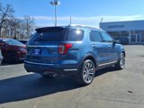 Used 2019 Ford Explorer Platinum image 3
