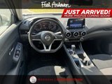 Used 2022 Nissan Sentra SV image 2
