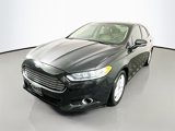 Used 2015 Ford Fusion SE w/ Equipment Group 202A image 3