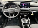 New 2025 Jeep Compass Limited image 4