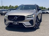 Used 2023 Volvo XC60 B5 Plus w/ Protection Package Premier image 3