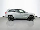 Used 2021 Jeep Grand Cherokee Laredo X image 4