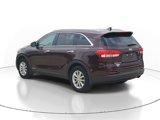 Used 2018 Kia Sorento LX w/ LX V6 Convenience Package image 5