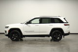 Used 2023 Jeep Grand Cherokee Altitude image 5