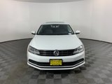 Used 2018 Volkswagen Jetta SE image 2