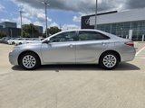 Used 2016 Toyota Camry LE image 4