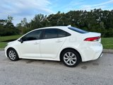 Used 2022 Toyota Corolla LE image 3