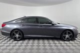 Used 2022 Honda Accord Touring image 3