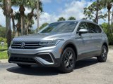 Used 2023 Volkswagen Tiguan SE image 3