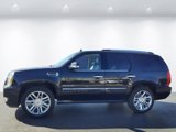 Used 2013 Cadillac Escalade Platinum image 2