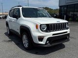 Used 2022 Jeep Renegade Latitude image 3