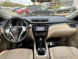 Used 2016 Nissan Rogue SL image 2