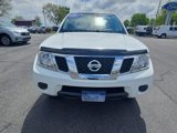 Used 2017 Nissan Frontier SV image 3