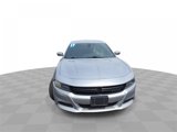 Used 2017 Dodge Charger SXT image 3