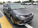Used 2018 Chrysler Pacifica Limited w/ Tire & Wheel Group image 2