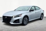 Used 2024 Nissan Altima 2.5 SV image 3