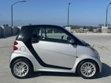 Used 2013 smart fortwo pure image 2