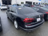 Used 2017 Volkswagen Passat 1.8T SE image 4