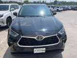 Used 2021 Toyota Highlander XLE image 2