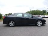 Used 2012 Toyota Camry SE image 4