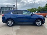 Used 2022 Chevrolet Equinox LT image 2
