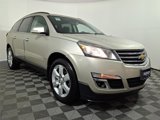 Used 2017 Chevrolet Traverse LT w/ Style and Technology Package image 4