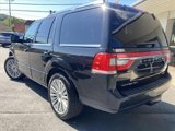 Used 2015 Lincoln Navigator 4WD image 3