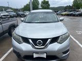 Used 2016 Nissan Rogue S image 2