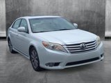 Used 2011 Toyota Avalon Limited image 3