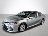 Used 2022 Toyota Camry LE image 2