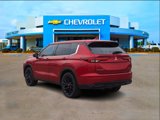 Used 2023 Mitsubishi Outlander SE image 3