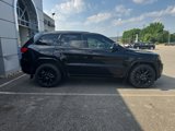 Used 2019 Jeep Grand Cherokee Altitude image 2