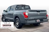 Used 2021 Nissan Titan SV w/ SV Convenience Package image 2