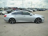 Used 2018 Honda Accord Sport image 4