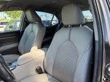 Used 2018 Toyota Camry L image 4