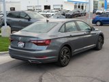 Used 2019 Volkswagen Jetta SEL Premium image 3