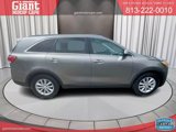 Used 2017 Kia Sorento LX image 2