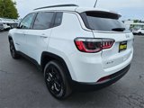 Used 2024 Jeep Compass Latitude image 5