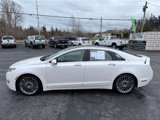 Used 2013 Lincoln MKZ AWD image 4